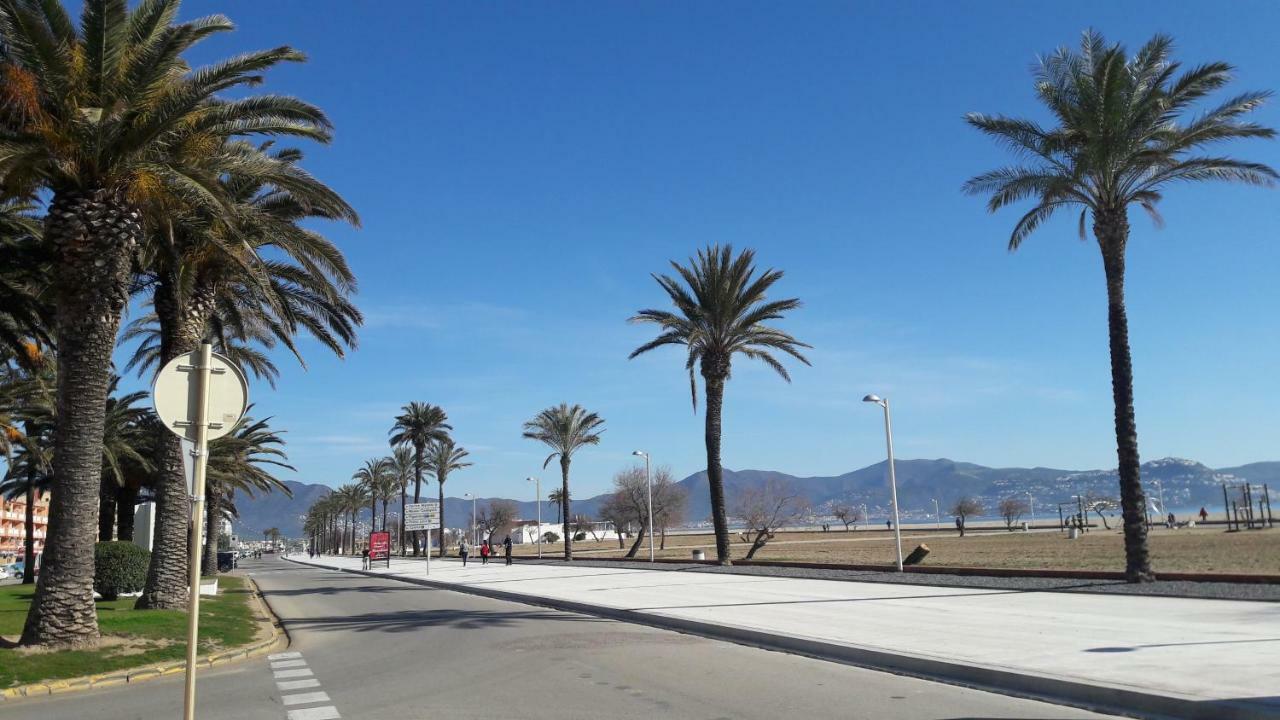 Villa Promenade Terrace Empuriabrava Exterior foto